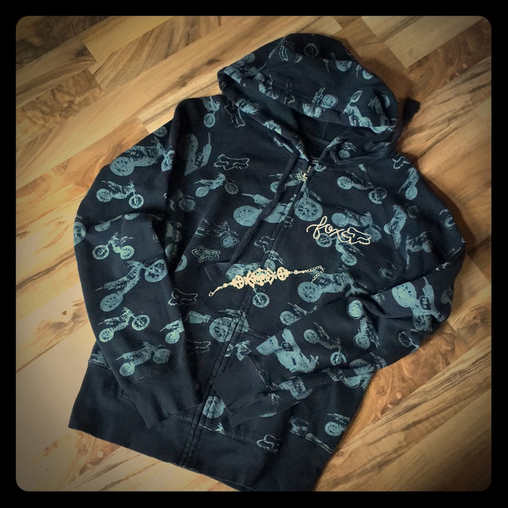 Fox Hoodie bundle with bracelet